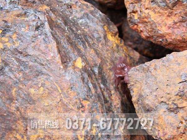鐵礦石破碎機(jī)設(shè)備、廠家和價格介紹
