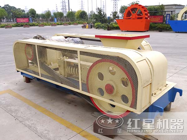 常用雙輥破碎機(jī)型號(hào)有哪些？大概價(jià)格是多少？