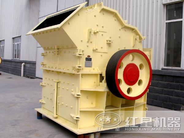 PXJ800×600型石灰石高產(chǎn)細(xì)碎機(jī)_小功率，大能力，值得一看