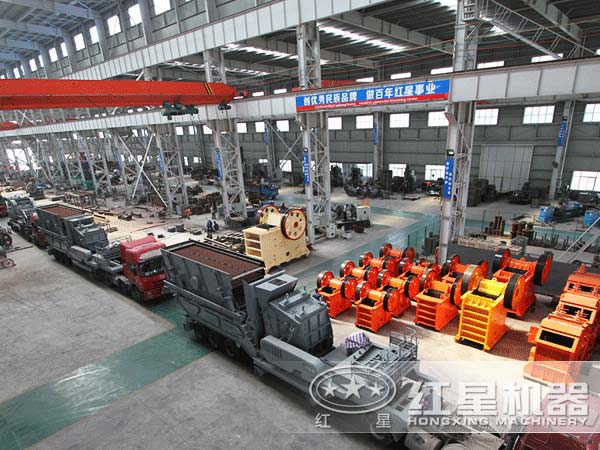 移動(dòng)式碎石機(jī)pk固定式碎石機(jī)，誰(shuí)更適用于采石場(chǎng)作業(yè)？