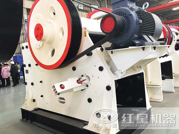 新一代CJ歐版顎式破碎機(jī)憑借高產(chǎn)、低耗迅速走紅市場(chǎng)