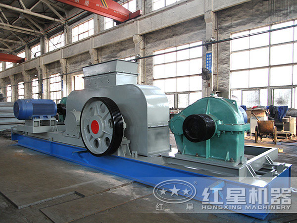 小型對(duì)輥碎沙機(jī)多少錢(qián)一臺(tái)？