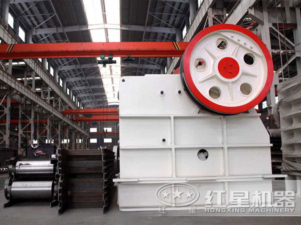 顎式破石機——石料廠的戰(zhàn)斗機，石頭的變形機