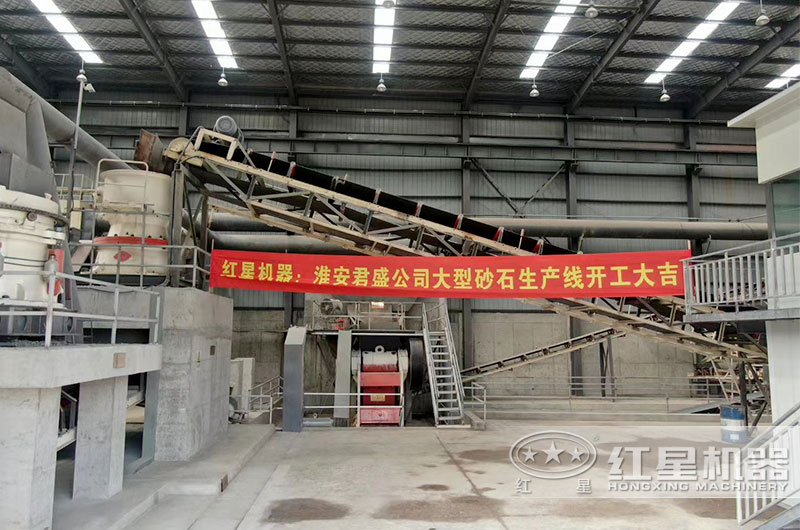 粉碎石頭的機(jī)器多少錢一臺(tái)？可以粉碎建筑垃圾嗎？